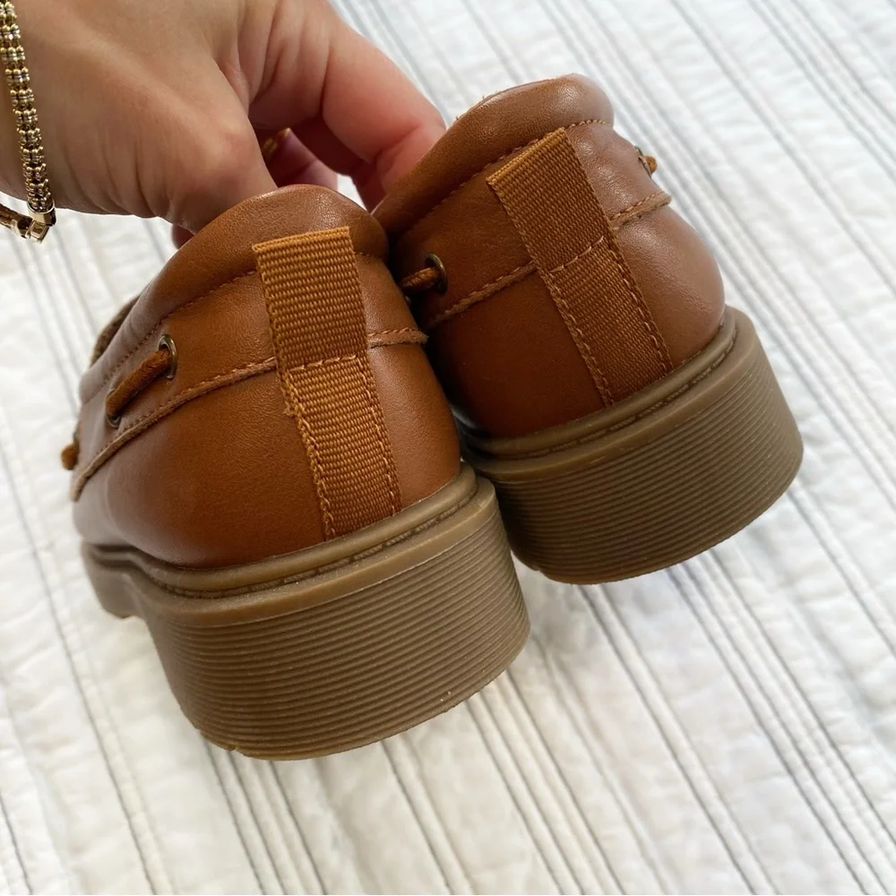 GAP Boys Lace-up Loafers Boat Shoes in Toffee Brown size Gradeschool Boys 2